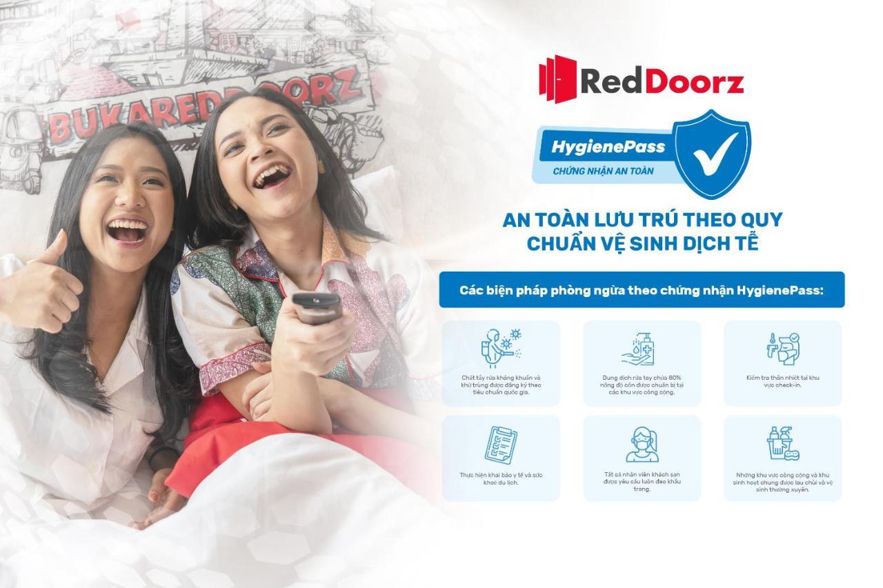 Reddoorz @ Pham Ngu Lao Street 3 Hotel Ho Chi Minh City Bagian luar foto