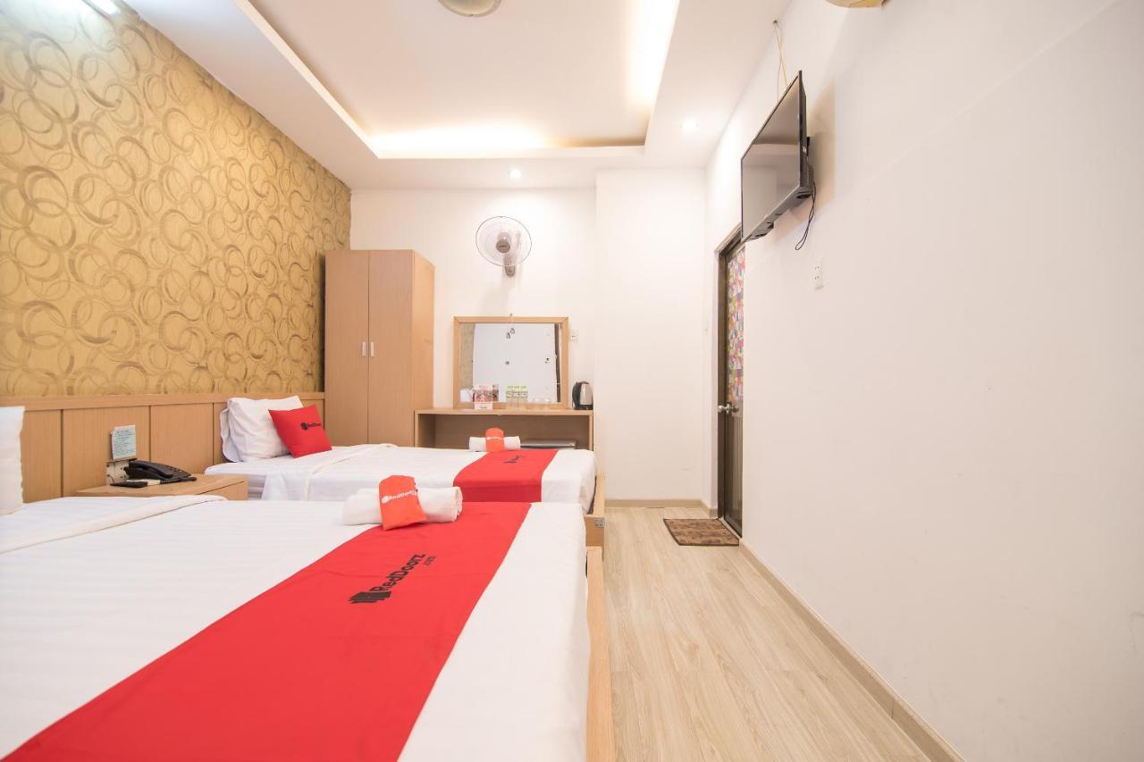 Reddoorz @ Pham Ngu Lao Street 3 Hotel Ho Chi Minh City Bagian luar foto