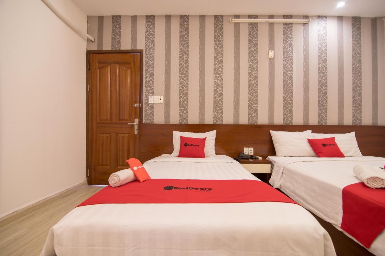Reddoorz @ Pham Ngu Lao Street 3 Hotel Ho Chi Minh City Bagian luar foto
