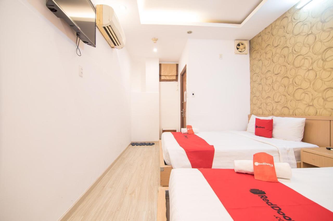 Reddoorz @ Pham Ngu Lao Street 3 Hotel Ho Chi Minh City Bagian luar foto