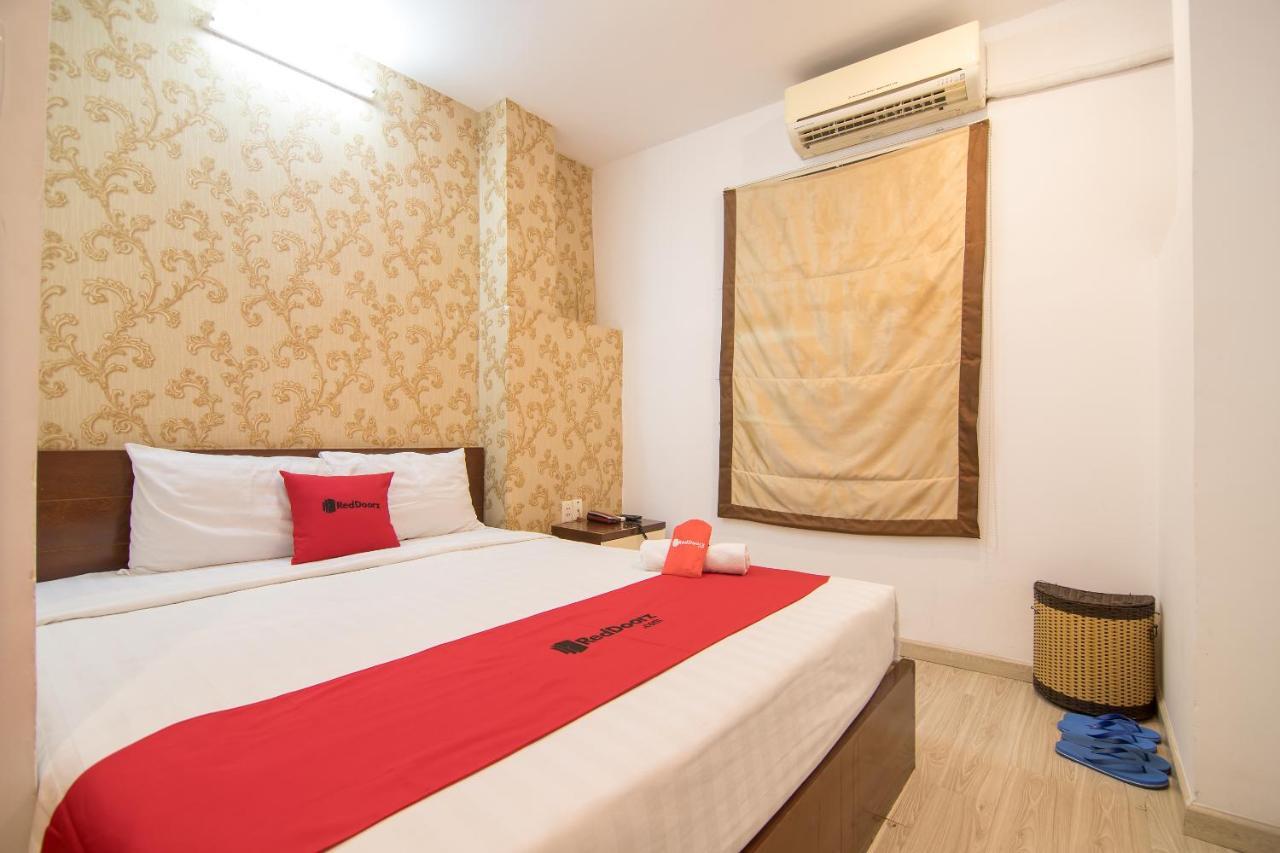 Reddoorz @ Pham Ngu Lao Street 3 Hotel Ho Chi Minh City Bagian luar foto
