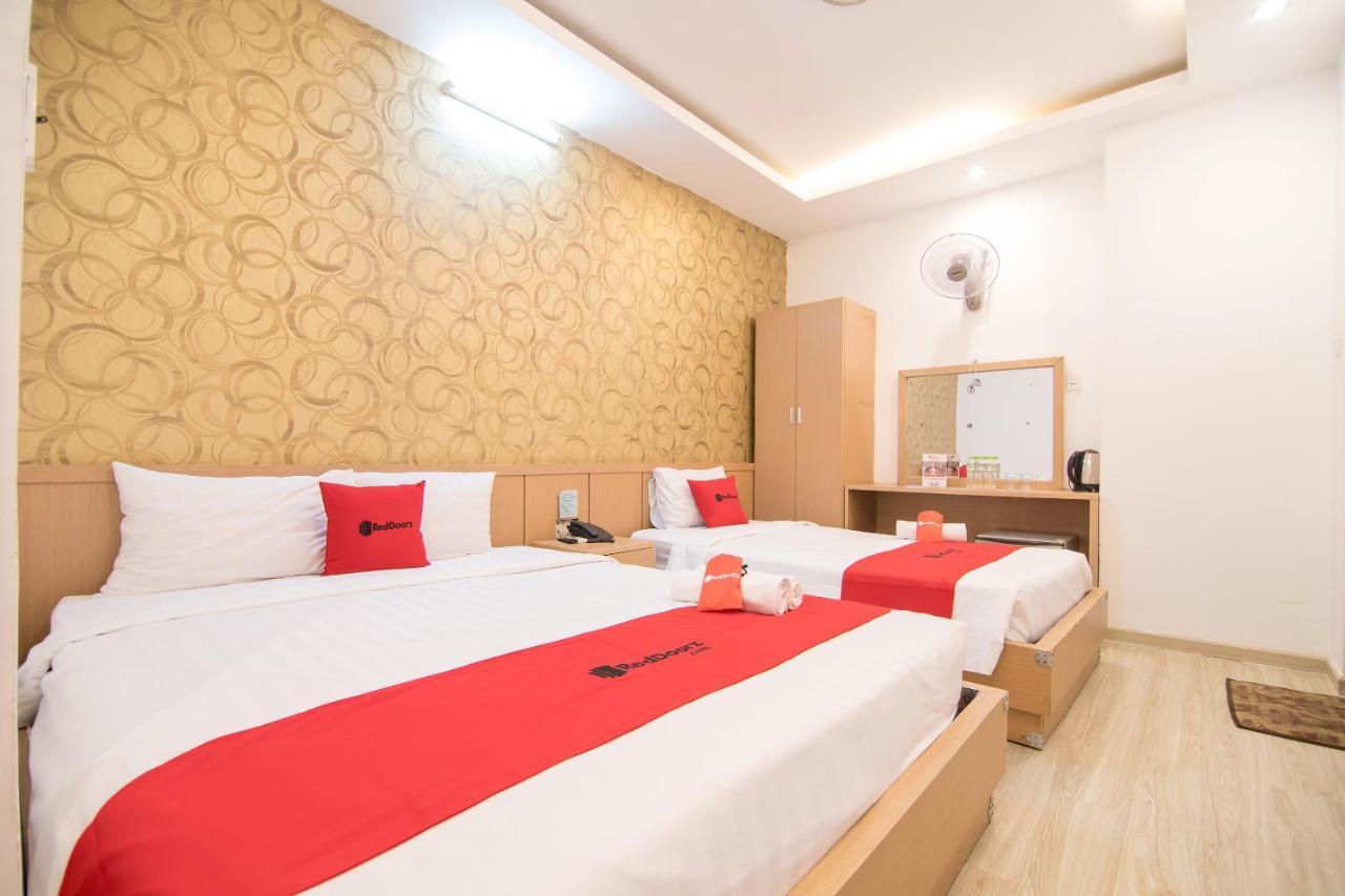 Reddoorz @ Pham Ngu Lao Street 3 Hotel Ho Chi Minh City Bagian luar foto