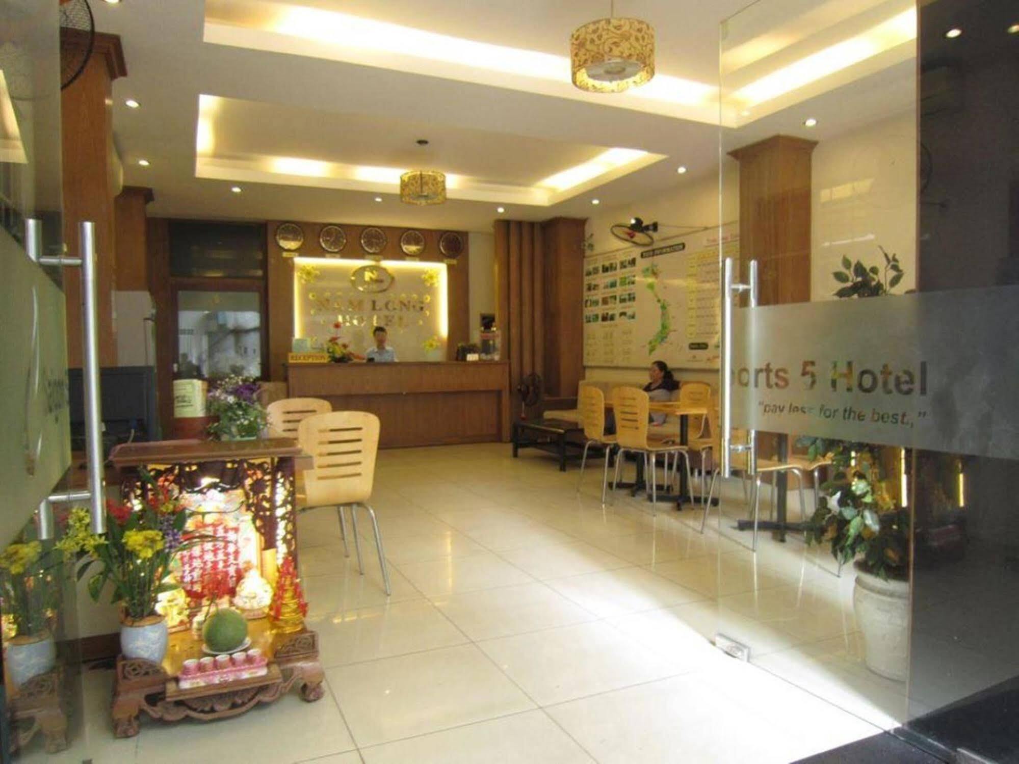 Reddoorz @ Pham Ngu Lao Street 3 Hotel Ho Chi Minh City Bagian luar foto